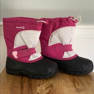 Girls Kamik snow boots, pink size 2